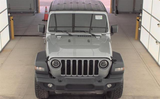 used 2021 Jeep Gladiator car, priced at $27,995