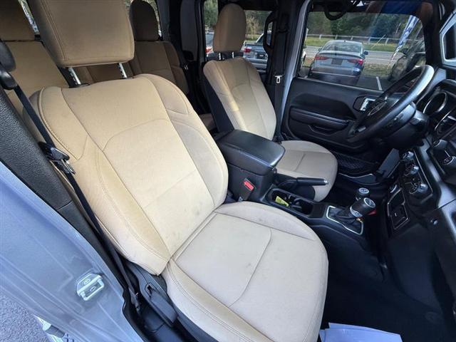 used 2021 Jeep Gladiator car, priced at $27,995