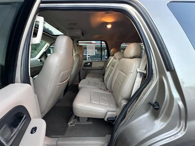 used 2003 Ford Expedition car, priced at $3,995