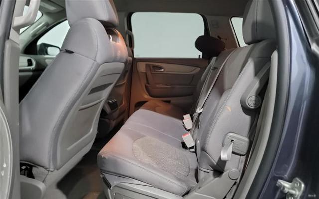 used 2014 Chevrolet Traverse car, priced at $6,995