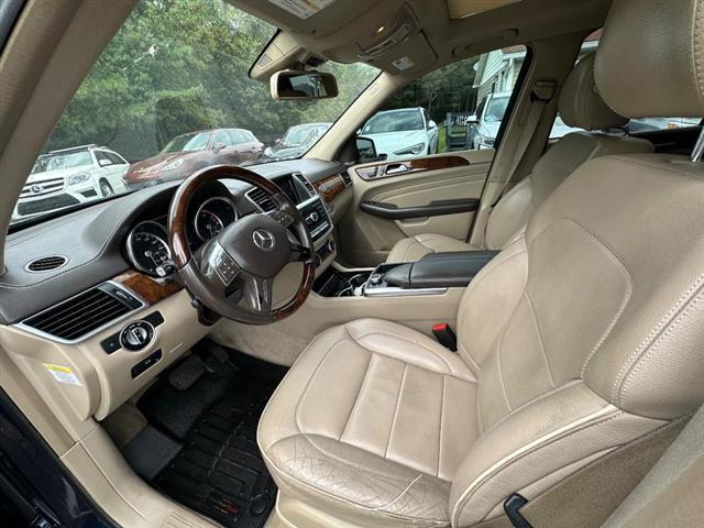 used 2014 Mercedes-Benz M-Class car, priced at $10,995