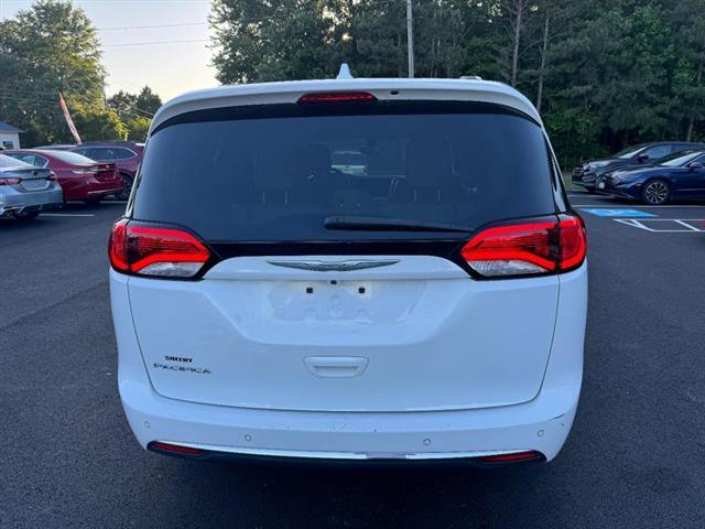 used 2017 Chrysler Pacifica car, priced at $14,495