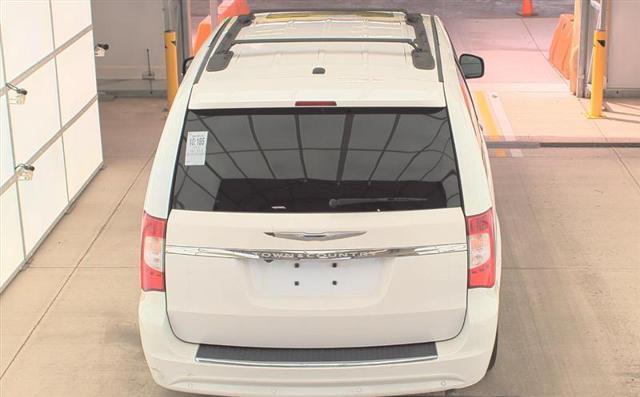 used 2016 Chrysler Town & Country car, priced at $7,995