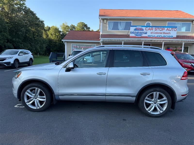 used 2013 Volkswagen Touareg car, priced at $7,250