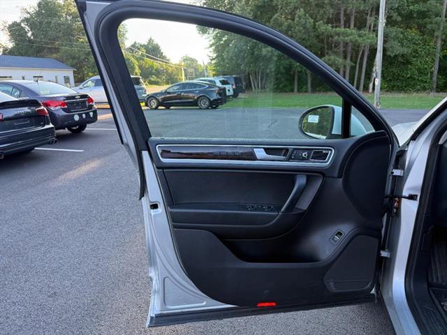 used 2013 Volkswagen Touareg car, priced at $8,995