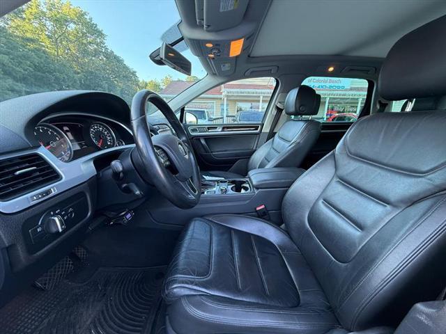 used 2013 Volkswagen Touareg car, priced at $8,995