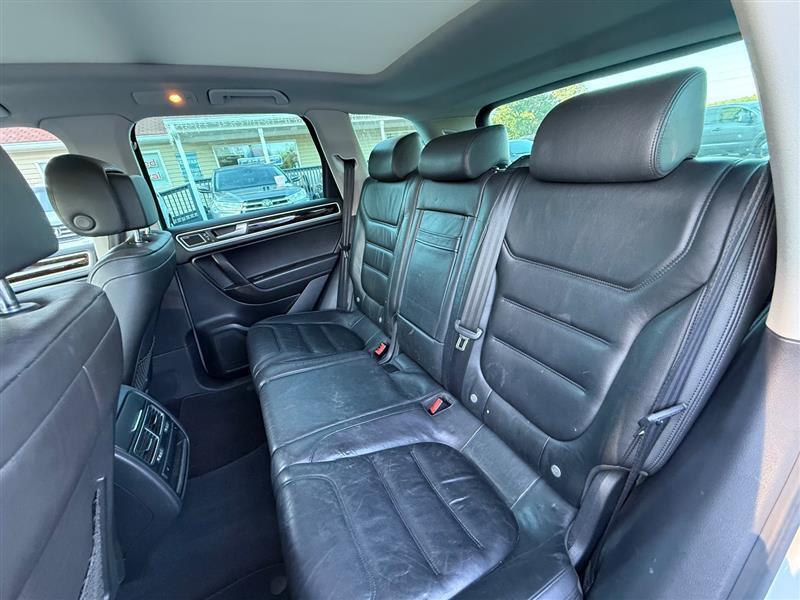 used 2013 Volkswagen Touareg car, priced at $7,250