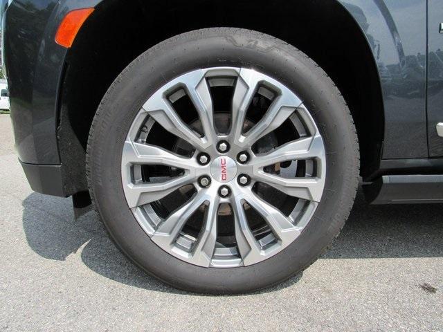 used 2021 GMC Yukon car, priced at $52,900