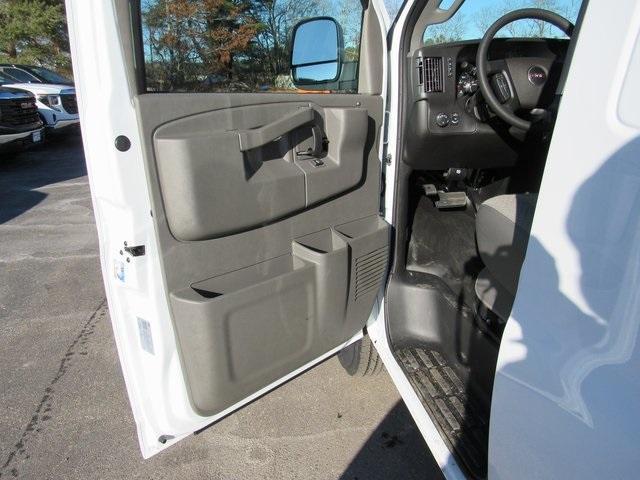 new 2025 GMC Savana 2500 car, priced at $52,395