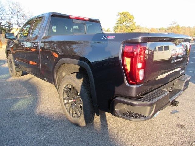 new 2025 GMC Sierra 1500 car, priced at $58,280