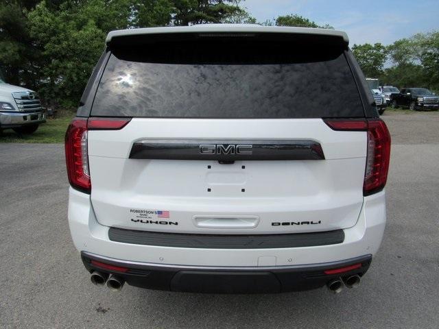 used 2023 GMC Yukon XL car, priced at $73,900