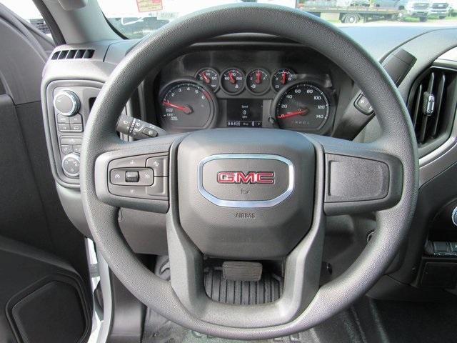 new 2025 GMC Sierra 1500 car, priced at $45,230