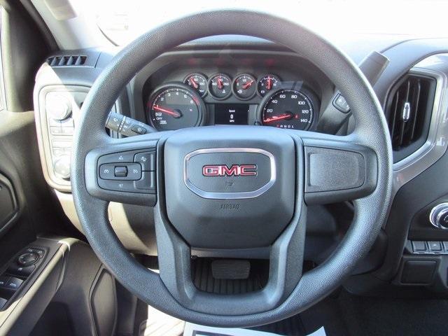 new 2025 GMC Sierra 1500 car, priced at $44,390