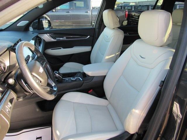 used 2023 Cadillac XT6 car, priced at $48,393