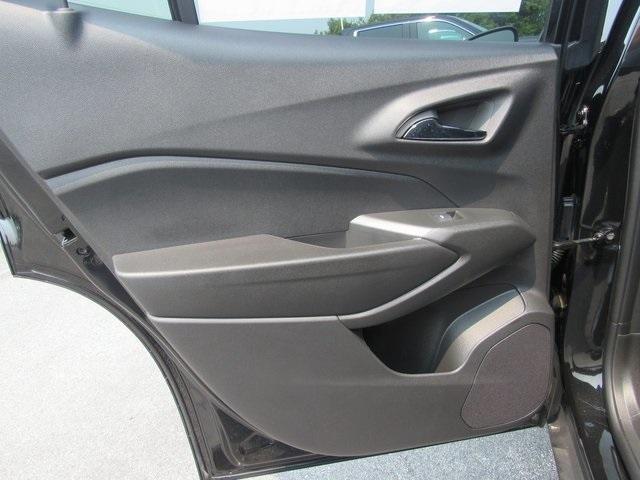 used 2025 Chevrolet Trax car, priced at $23,100