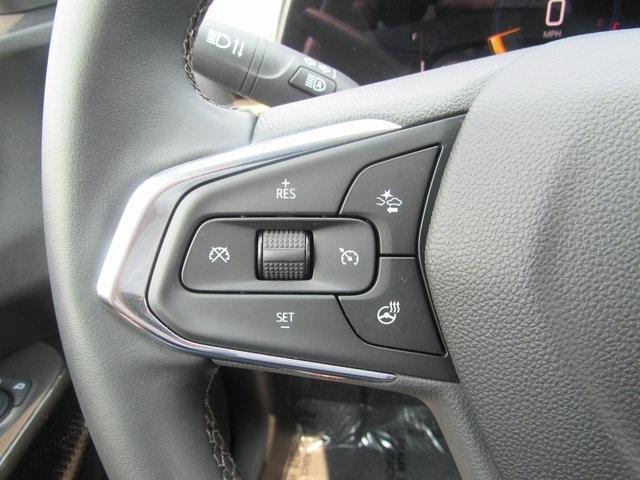 used 2025 Chevrolet Trax car, priced at $23,100