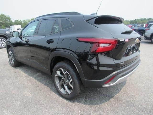 used 2025 Chevrolet Trax car, priced at $23,100