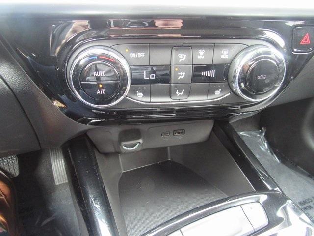 used 2025 Chevrolet Trax car, priced at $23,100
