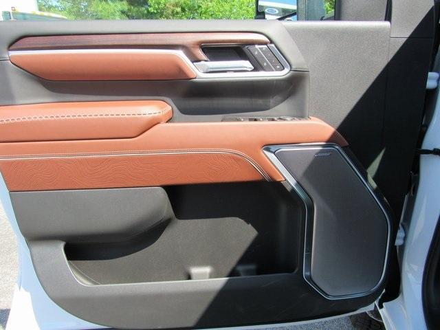 new 2025 GMC Sierra 2500 car, priced at $96,890