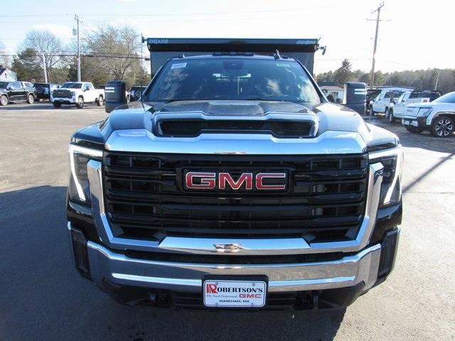 new 2025 GMC Sierra 3500 car, priced at $67,818