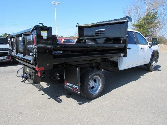 new 2025 GMC Sierra 3500 car, priced at $70,198