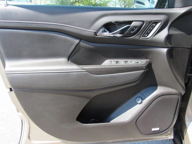 used 2023 GMC Acadia car, priced at $31,700