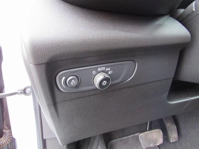 used 2021 Buick Envision car, priced at $22,827