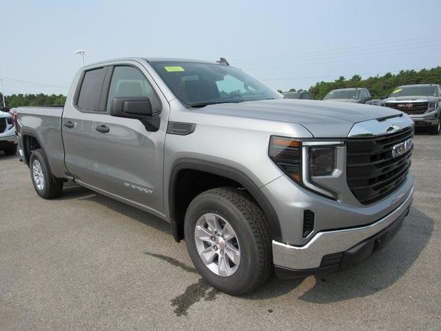 new 2025 GMC Sierra 1500 car, priced at $47,565
