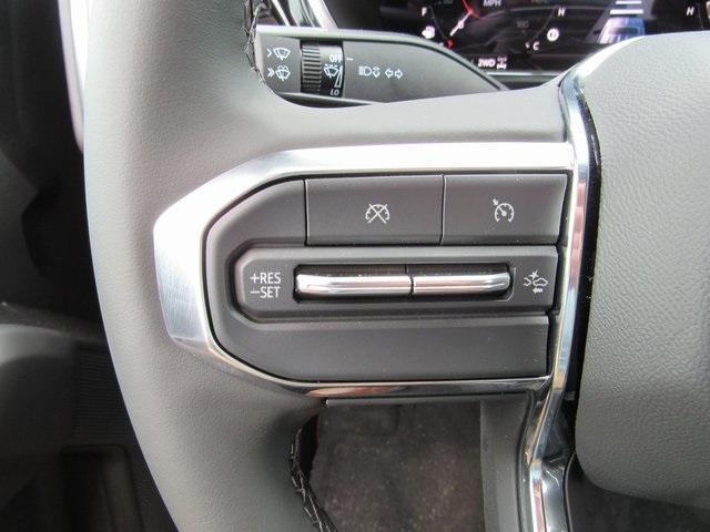 new 2025 GMC Canyon car, priced at $45,975