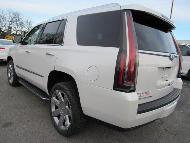 used 2020 Cadillac Escalade car, priced at $45,900