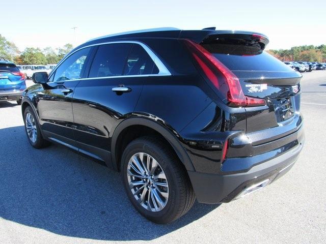used 2024 Cadillac XT4 car, priced at $32,900