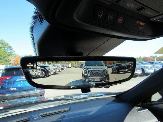 used 2024 Cadillac XT4 car, priced at $32,900