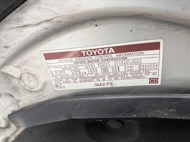 used 2010 Toyota Highlander Hybrid car, priced at $10,522