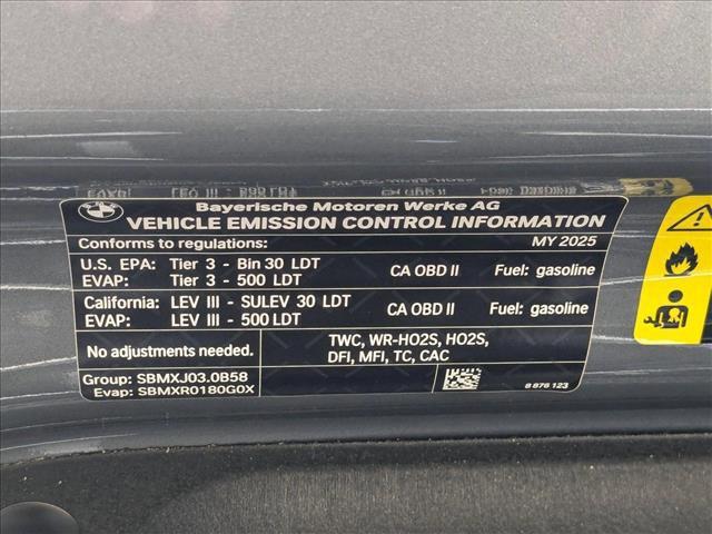 new 2025 BMW X7 car, priced at $93,765