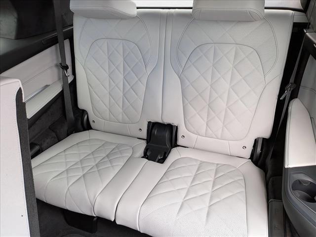 new 2026 BMW X7 car, priced at $92,725