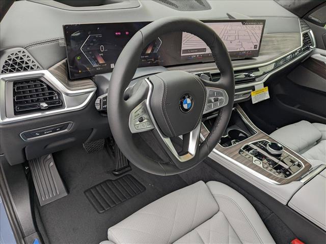 new 2025 BMW X7 car, priced at $97,560