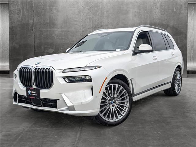 new 2025 BMW X7 car, priced at $99,010