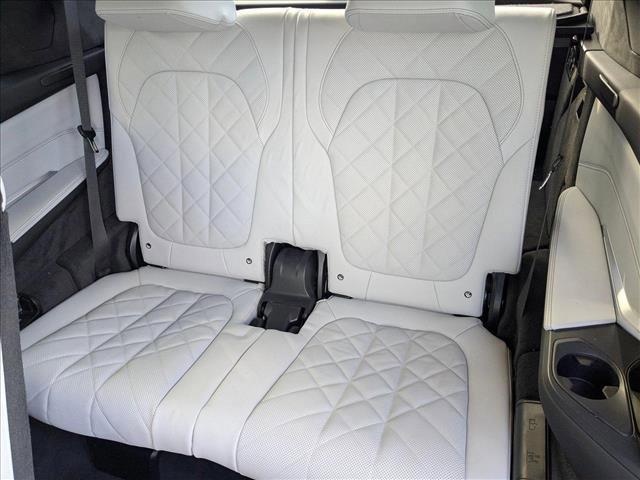 new 2025 BMW X7 car, priced at $96,650