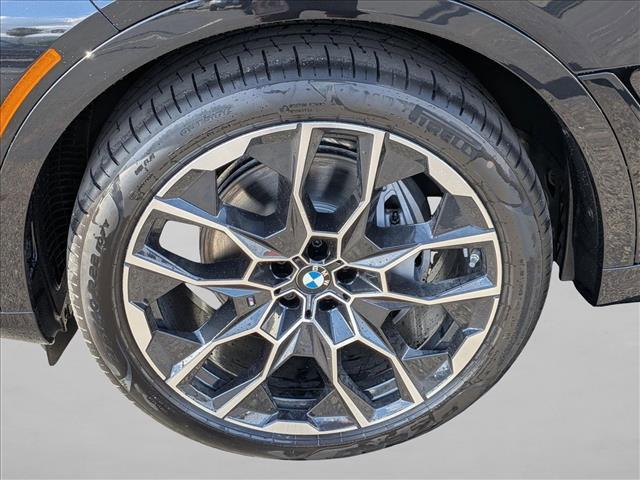 new 2026 BMW X7 car, priced at $97,675