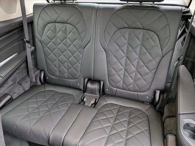 new 2026 BMW X7 car, priced at $89,525