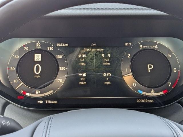 new 2025 Land Rover Range Rover car, priced at $127,415