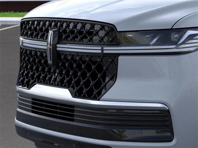 new 2025 Lincoln Navigator car, priced at $103,495