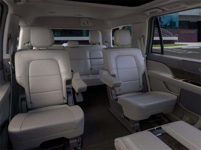 new 2024 Lincoln Navigator car, priced at $81,926