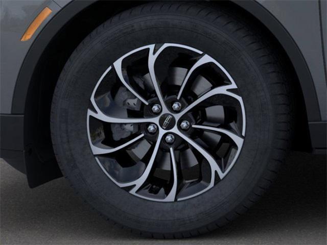 new 2025 Lincoln Nautilus car, priced at $51,144