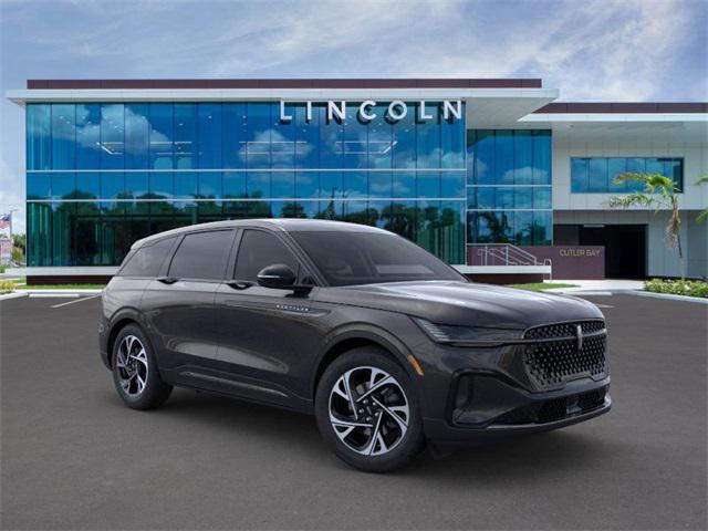 new 2025 Lincoln Nautilus car, priced at $55,423