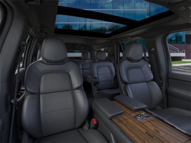 new 2024 Lincoln Navigator car, priced at $92,416