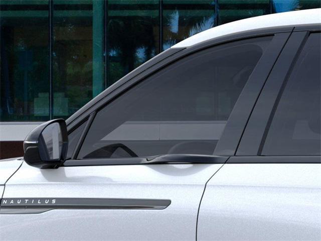 new 2025 Lincoln Nautilus car, priced at $53,695