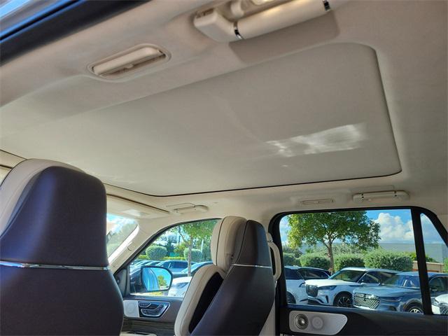 used 2022 Lincoln Navigator car, priced at $62,990