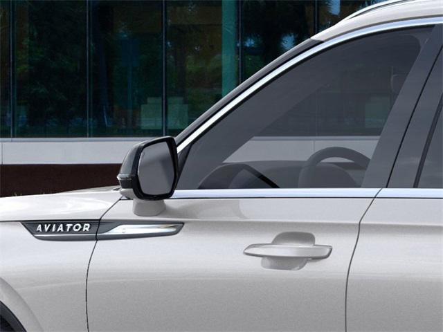 new 2025 Lincoln Aviator car, priced at $72,584