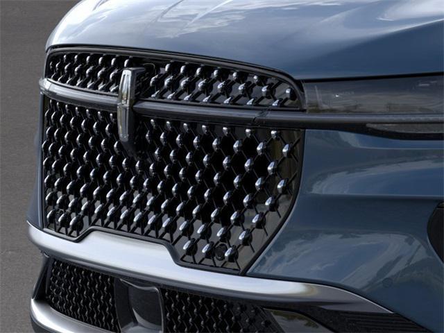 new 2024 Lincoln Nautilus car, priced at $44,084